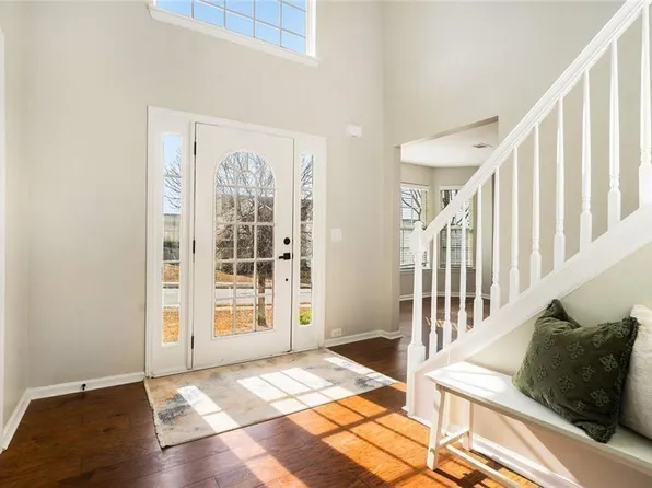 1496 Wilson Manor Cir, Lawrenceville, GA 30045