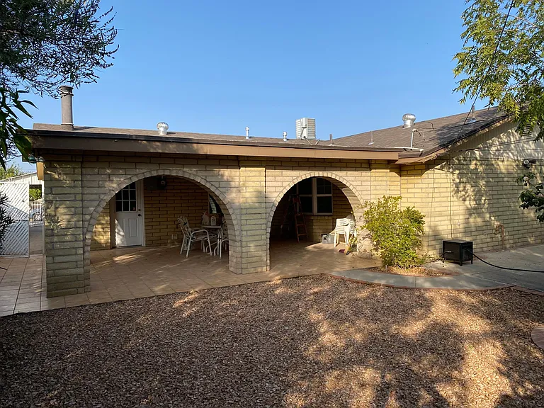 7116 Orange Tree Ln — Photo 12