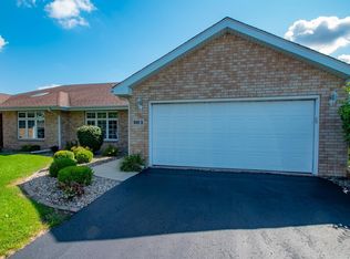 940 Easy St UNIT A, Crown Pt, IN 46307