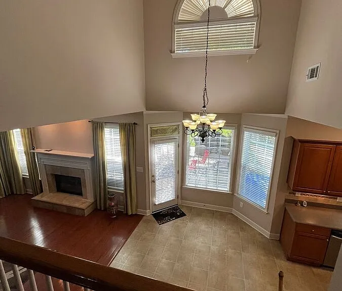 165 Keaton Dr — Photo 32