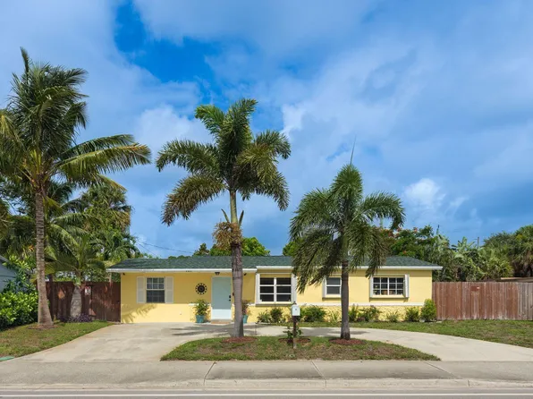 2851 N Seacrest Boulevard, Boynton Beach, FL 33435