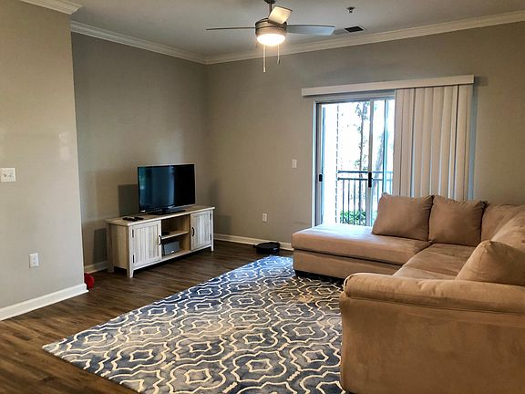 4th image of 4448 Oakdale Crescent Ct
