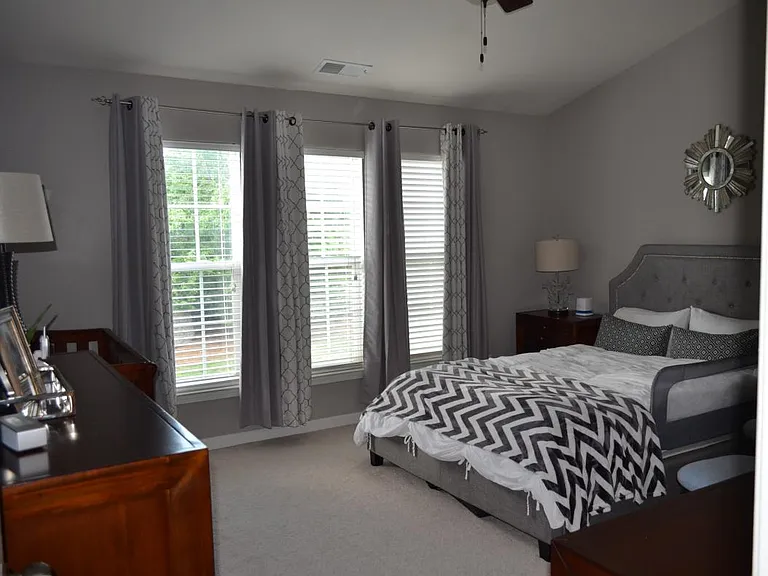 9032 Bishop Crest Ln — Photo 6