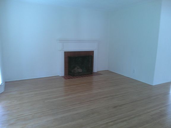 4th image of 867 San Marino Ave