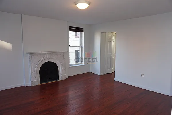 Rented by Citi Nest Group LLC | media 16