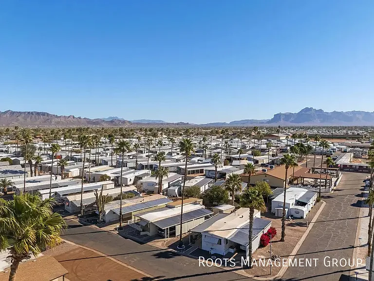 10540 E Apache Trl #414 — Photo 38