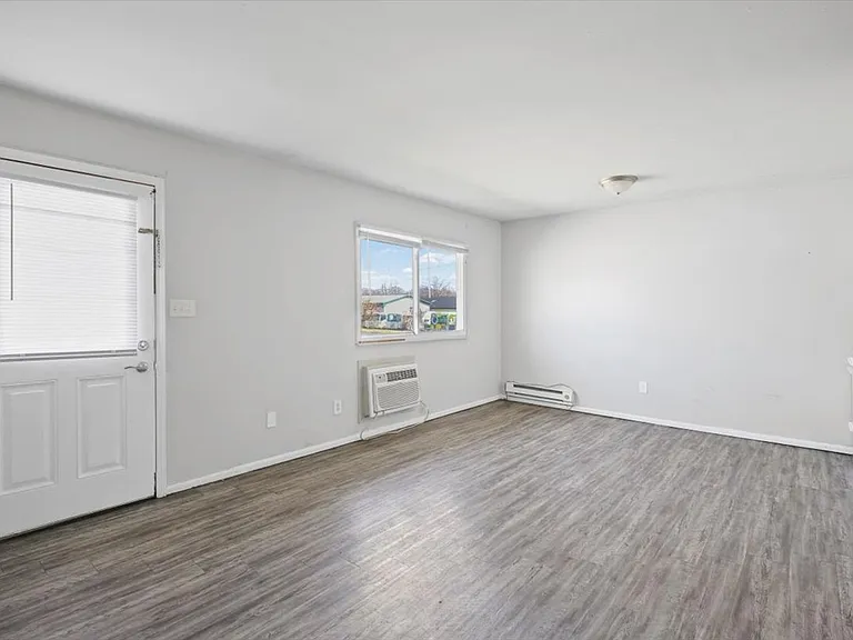 1210 Major St — Photo 8