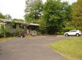 904 Shady Grove Rd, Hot Springs, AR 71901