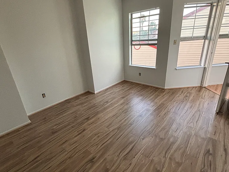Bedroom #1