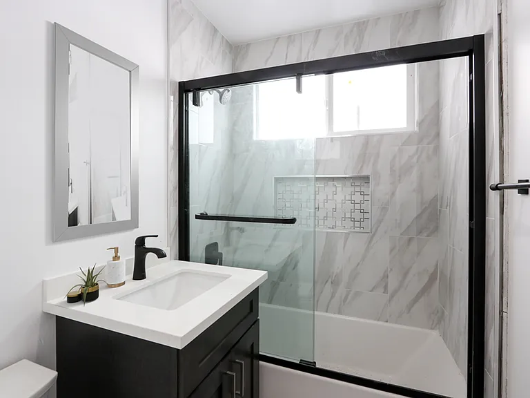 410 Lucas Ave — Photo 40