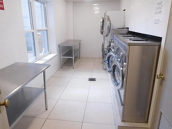 3rd image of 44-30 Douglaston Pkwy #3B-11