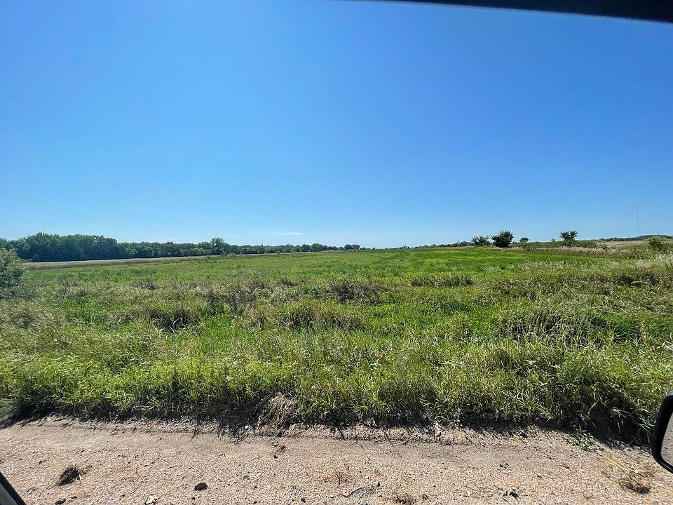 2nd image of 180 62nd Ave