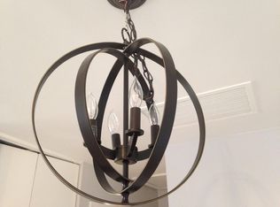 64 E Fullerton Ave APT B, Addison, IL 60101