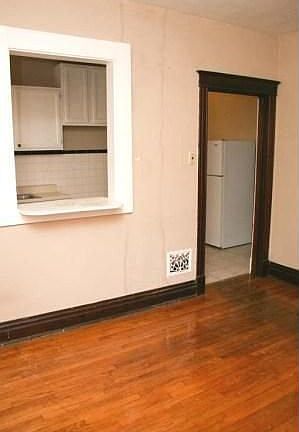 5th image of 2108-2110 Portis Ave