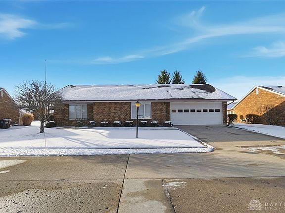 4th image of 3031 Bradford Dr