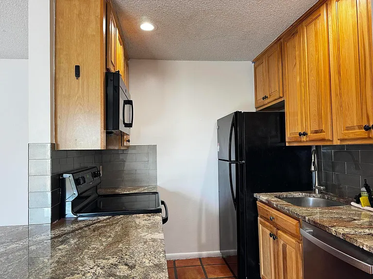 24 Crossings Cir #H — Photo 14
