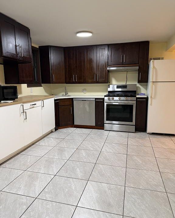 1st image of 20 W Prospect Ave