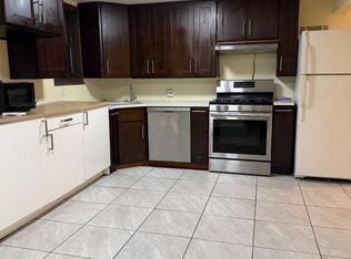20 W Prospect Ave, White Plains, NY 10607