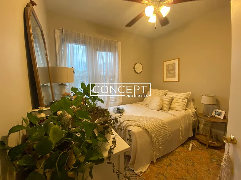 12 Pleasant St — Photo 11
