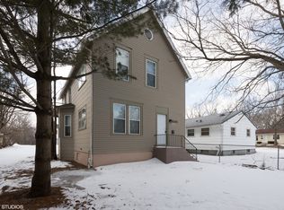 2202 Ezekiel Ave, Zion, IL 60099