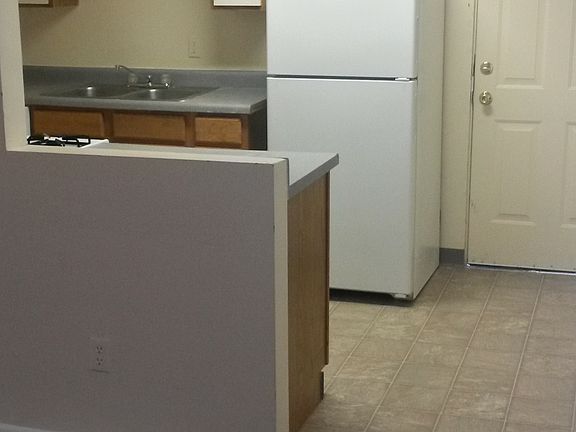 3rd image of 8103 Campbell St APT 1
