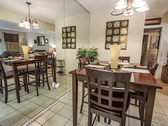 4th image of 3121 Johnston St APT 221