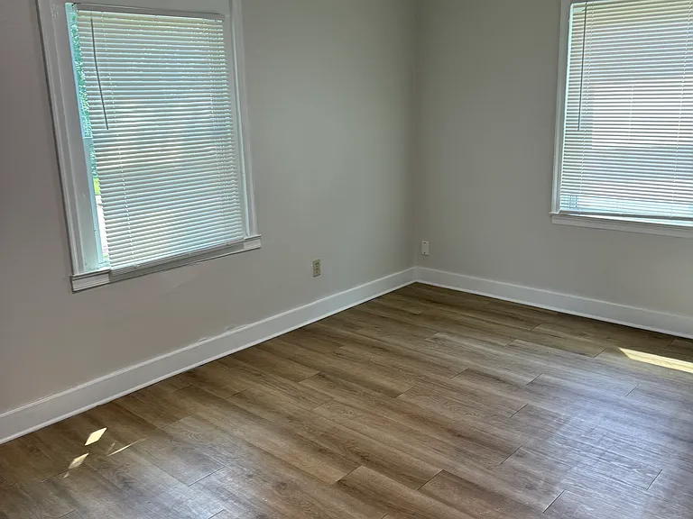 1730 S Sutton Dr — Photo 6