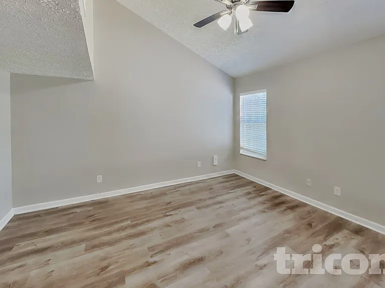 2773 River Bend Dr — Photo 7