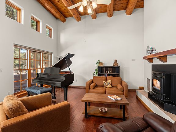 4th image of 45 Camino Nevoso