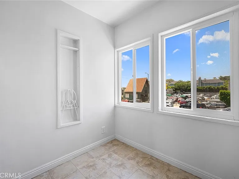 6634 Lankershim Blvd #C — Photo 10
