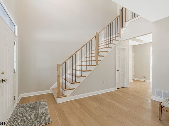 3rd image of 2 Abraham Rd