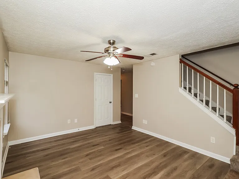 5599 Rock Shoals Way — Photo 5