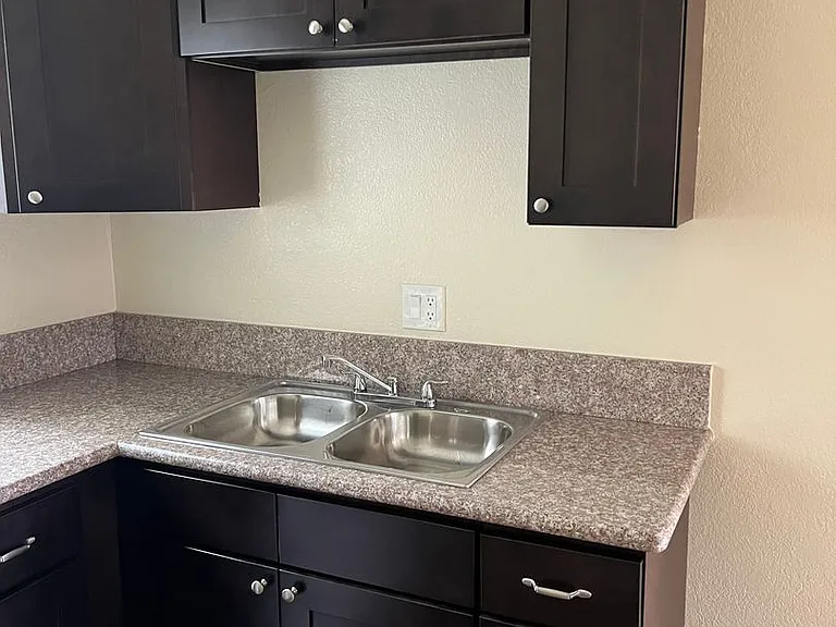 Astro Vista Apartments — Photo 23