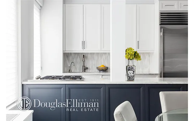 Sold by Douglas Elliman | media 16