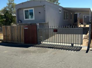 3300 15th St W Space 270, Rosamond, CA 93560