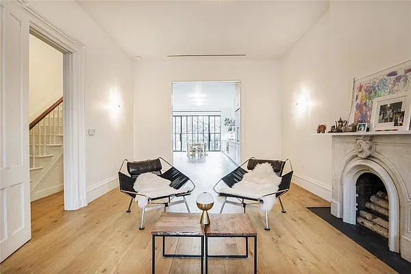 Rented by Elika Associates II, LLC | media 18