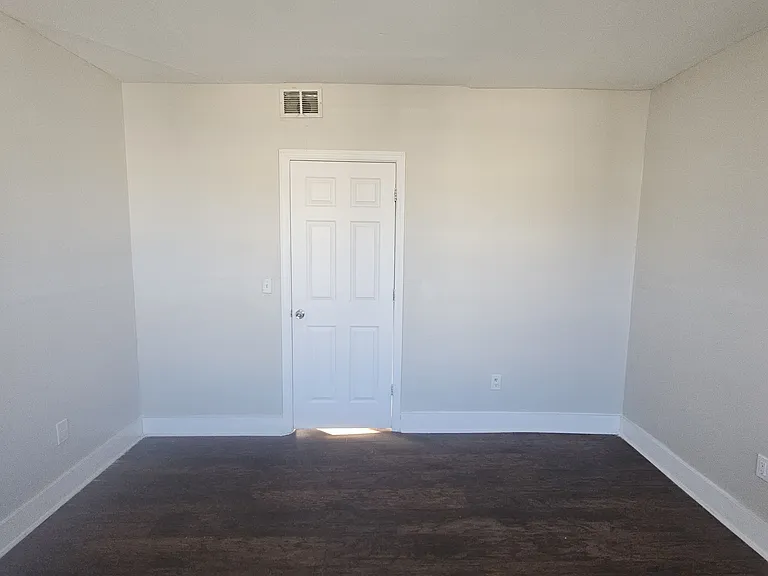 234-236 Renner Ave #3 — Photo 14