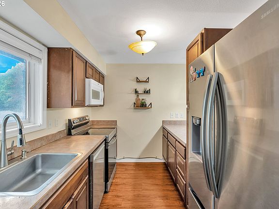 5th image of 4 Touchstone Ter Unit 62