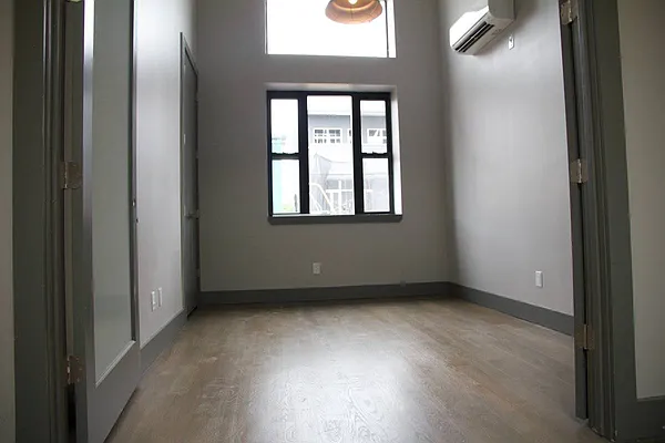 Rented by P Management | media 45