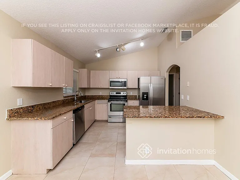 7348 Linden Ln — Photo 6