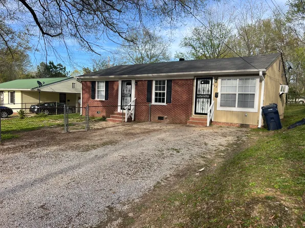402 Montgomery St, Corinth, MS 38834