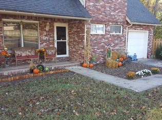 2801 S Elm St, Siloam Springs, AR 72761