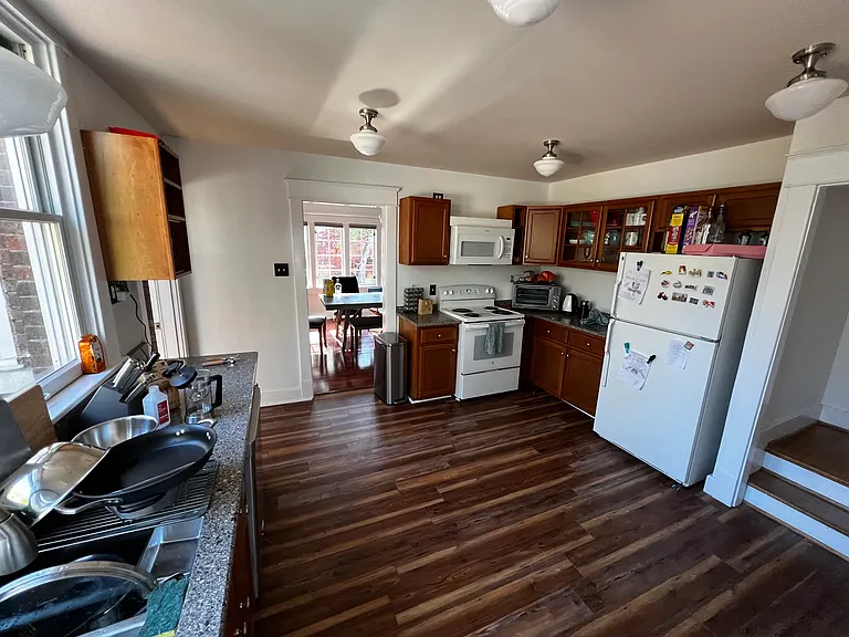 721 S Fess Ave — Photo 8