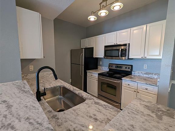 3rd image of 14229 Falls Church Dr APT 1715