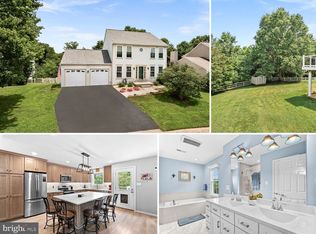 17374 Arrowood Pl, Round Hill, VA