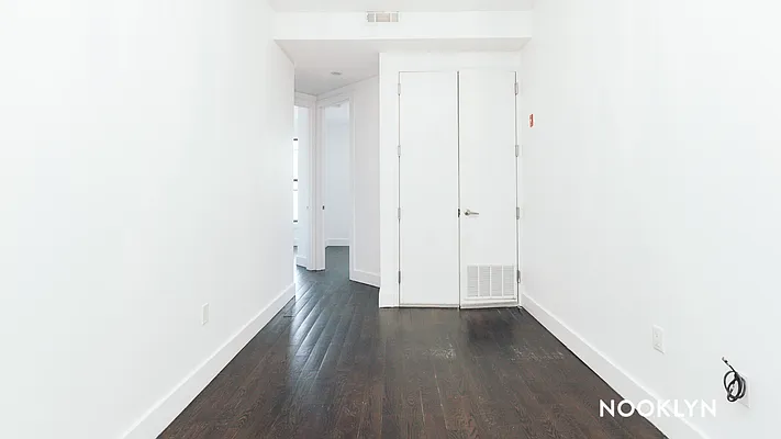 Rented by Nooklyn NYC LLC | media 14