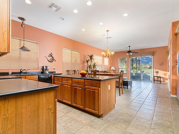 3rd image of 10204 E Circlestone Ct