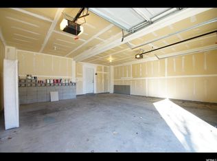 7072 S Kristilyn Ln, West Jordan, UT 84084