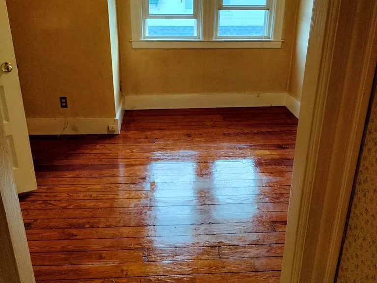 52 Wilmont St #3 — Photo 2