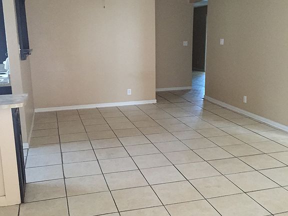 2nd image of 5325 Lytton Ave